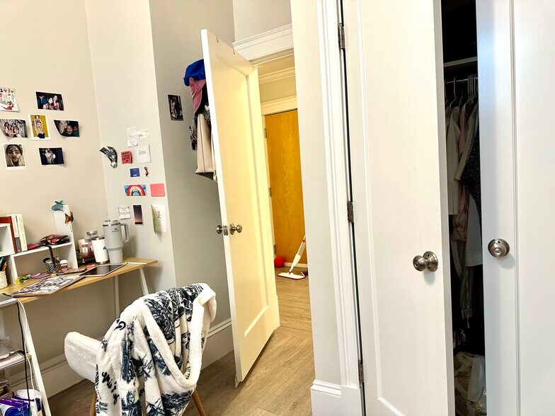 Building Photo - 1340 Commonwealth Ave