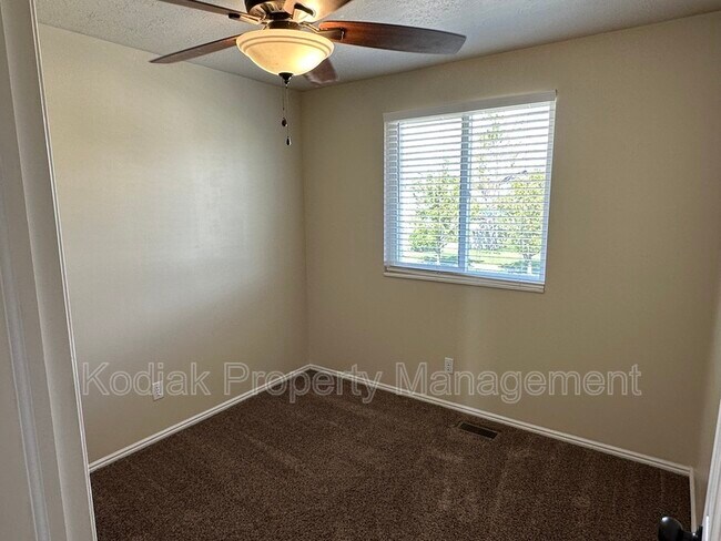 Building Photo - 1941 Jenny Ln.