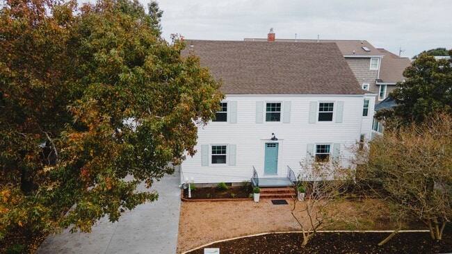 Building Photo - COMPLETELY RENOVATED 5BR/2.5BA with Office - North End Property with Garage