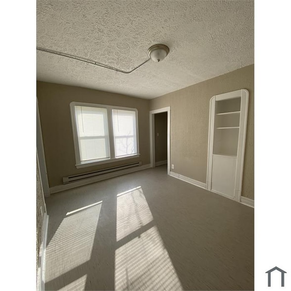 Building Photo - 15000 Euclid Ave