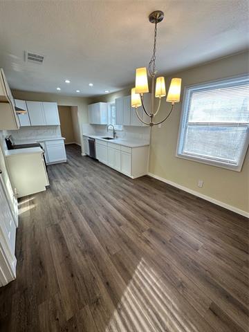 Building Photo - 6620 Moss Ln