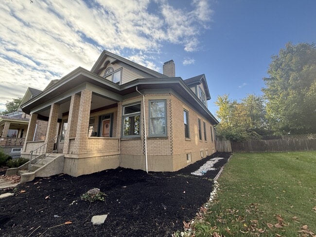 Building Photo - 1737 Compton Rd