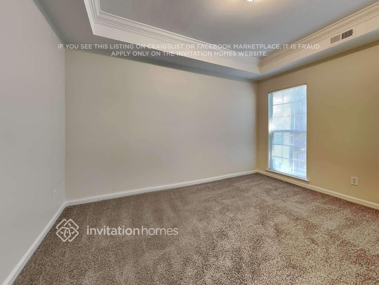 Building Photo - 8737 Londonshire Dr