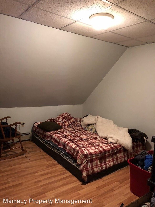 Building Photo - 198 Park Ave