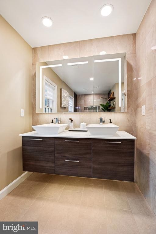 Building Photo - 4353 Westover Pl NW