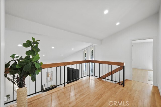 Building Photo - 6221 Mammoth Ave