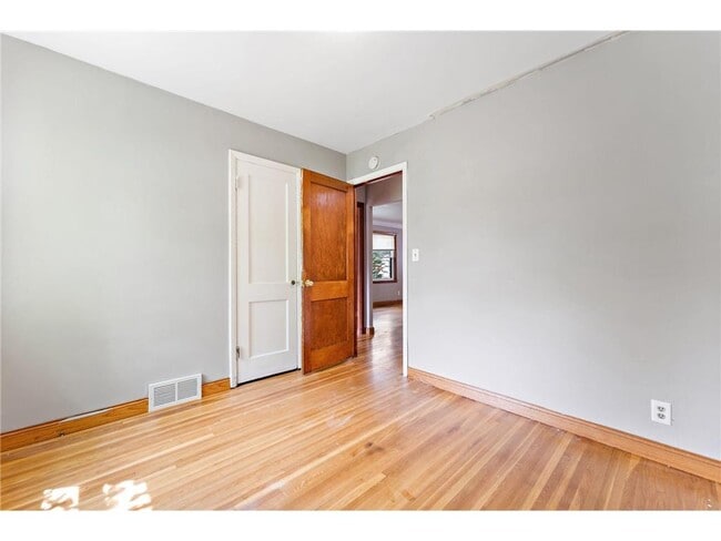 Building Photo - 1760 Birmingham St
