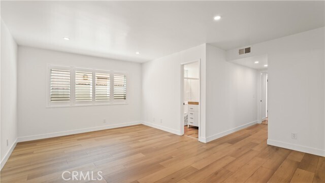 Building Photo - 304 Larkspur Ave