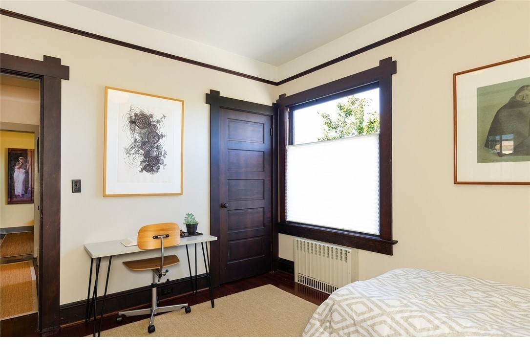 Third bedroom - 911 W Howe St