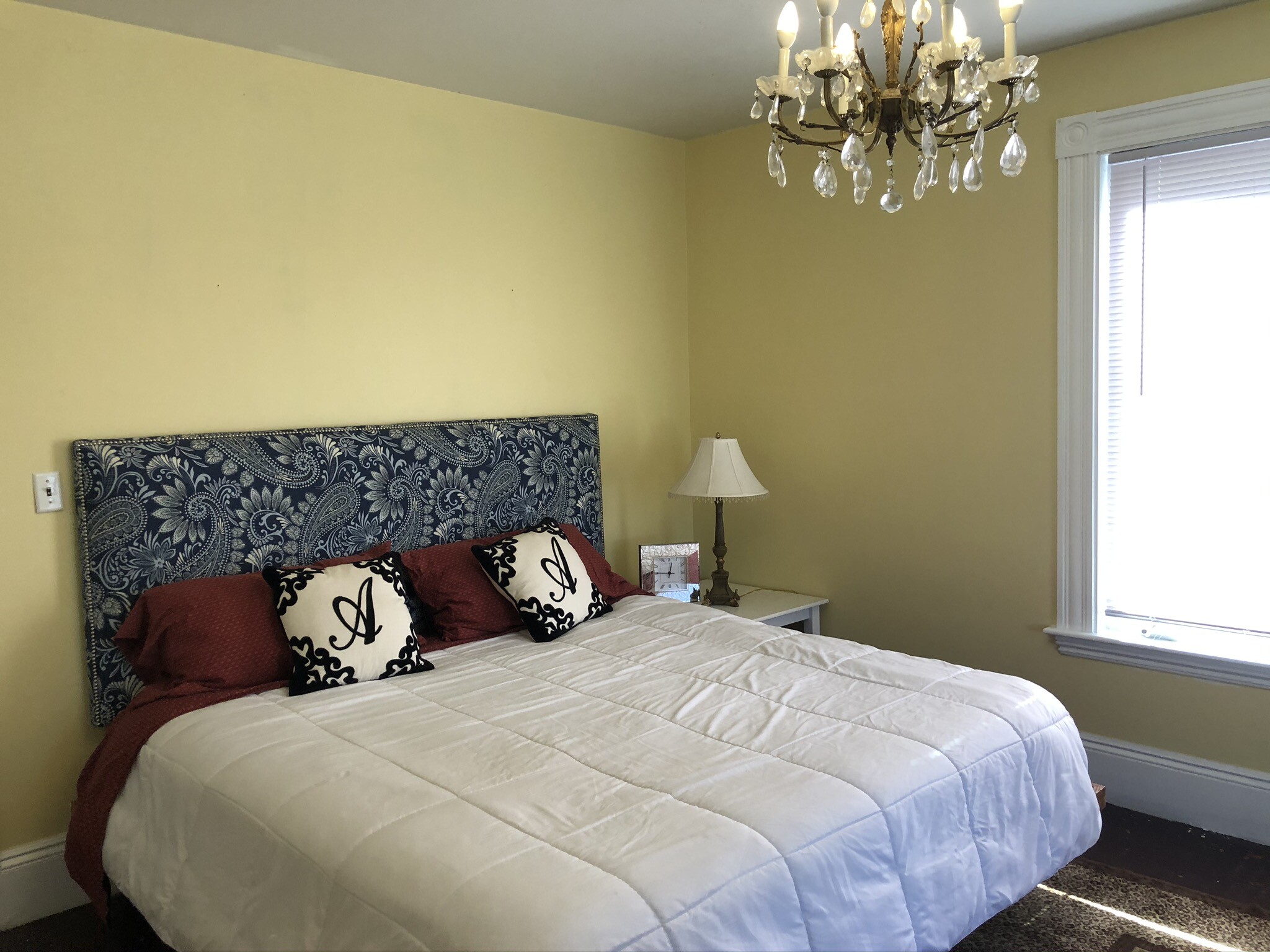 Building Photo - 10 Commonwealth Ave