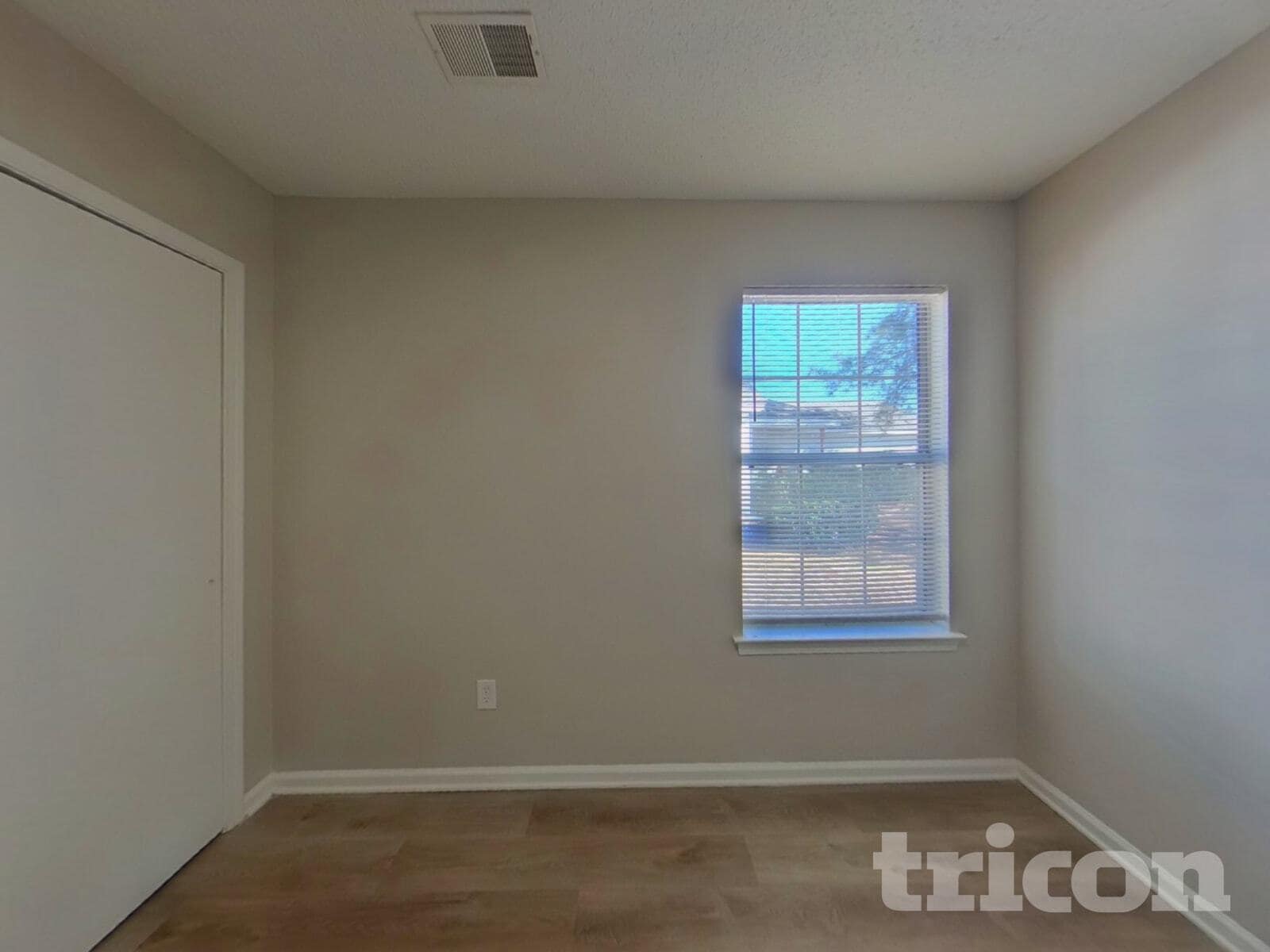 Building Photo - 3 Glen Knoll Ct