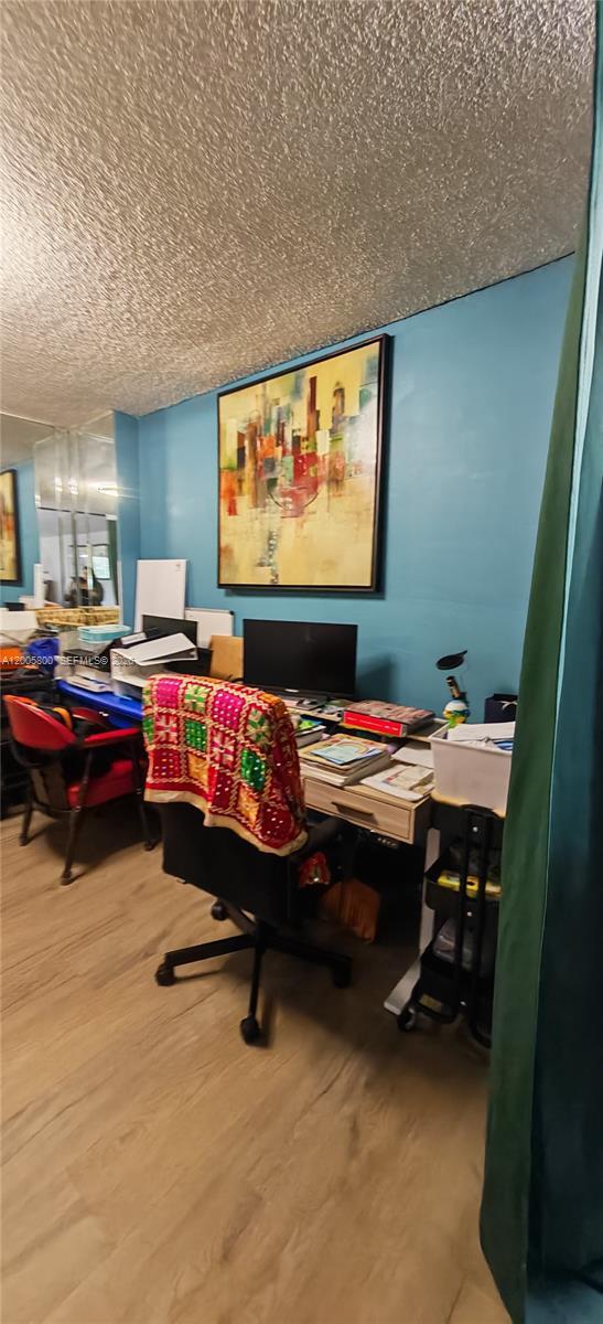 Building Photo - 2802 N 46th Ave