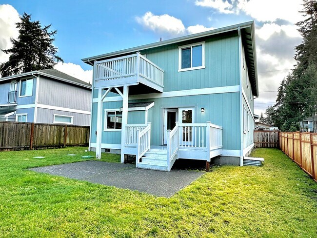 Building Photo - Spacious 4-Bedroom Home with Modern Comforts in Spanaway, WA