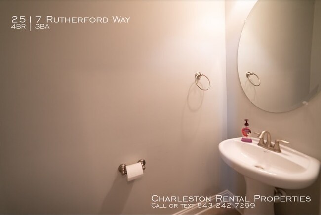 Building Photo - 2517 Rutherford Way