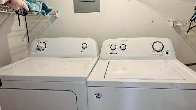 Building Photo - 9521 Boca Cove Cir