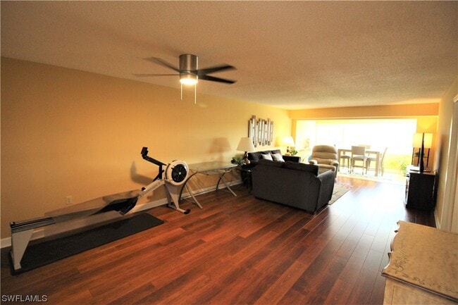 Building Photo - 4309 Mariner Way