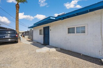Building Photo - 5206 W Ocotillo Rd