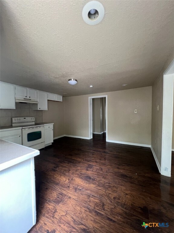 Building Photo - 532 E Walnut St