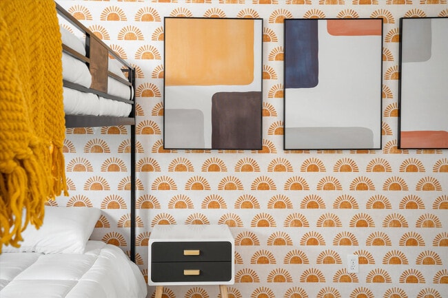 Building Photo - 15232 N 49th St