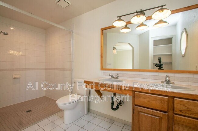 Building Photo - 7220 W Canberra St