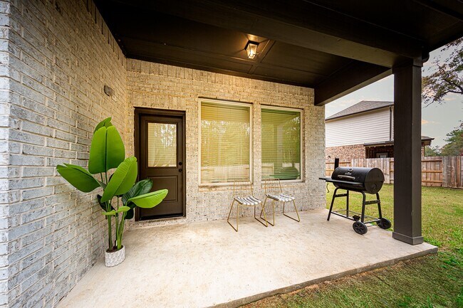 Building Photo - 17459 Vino Vines Ln