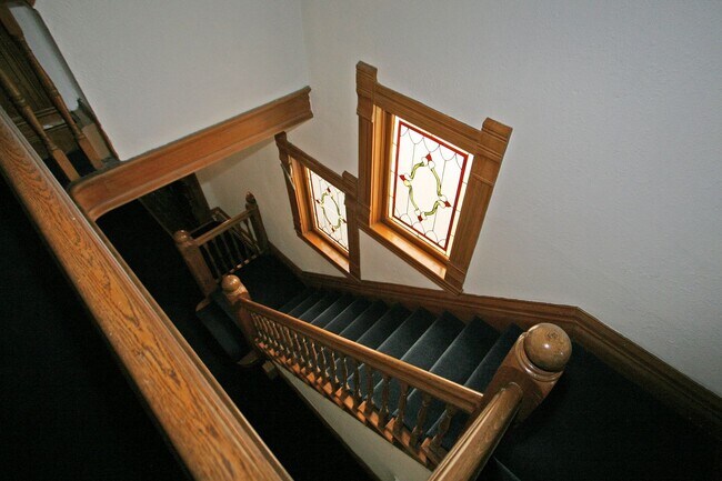 Building Photo - North Capitol Hill Victorian