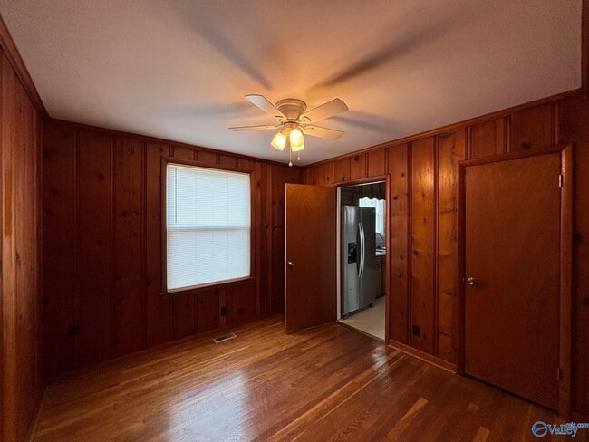 Building Photo - 2206 Harris Rd NW