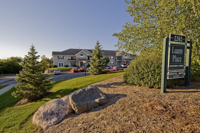 Building Photo - 2202 Luann Place