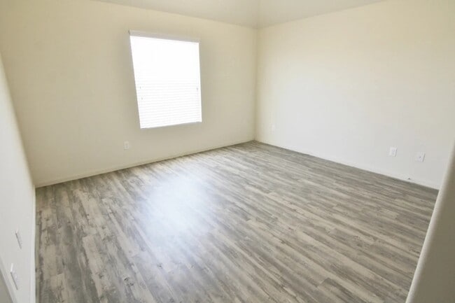 Building Photo - 3839 Cary Creek Dr