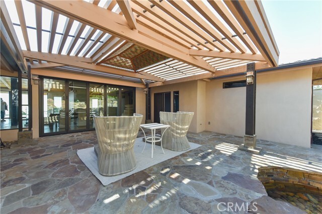 Building Photo - 1220 Ensenada Ave
