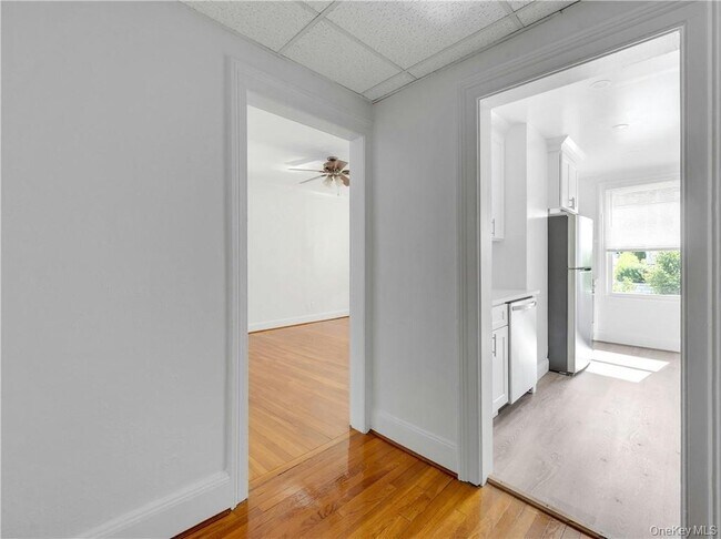 Building Photo - 56 S Highland Ave