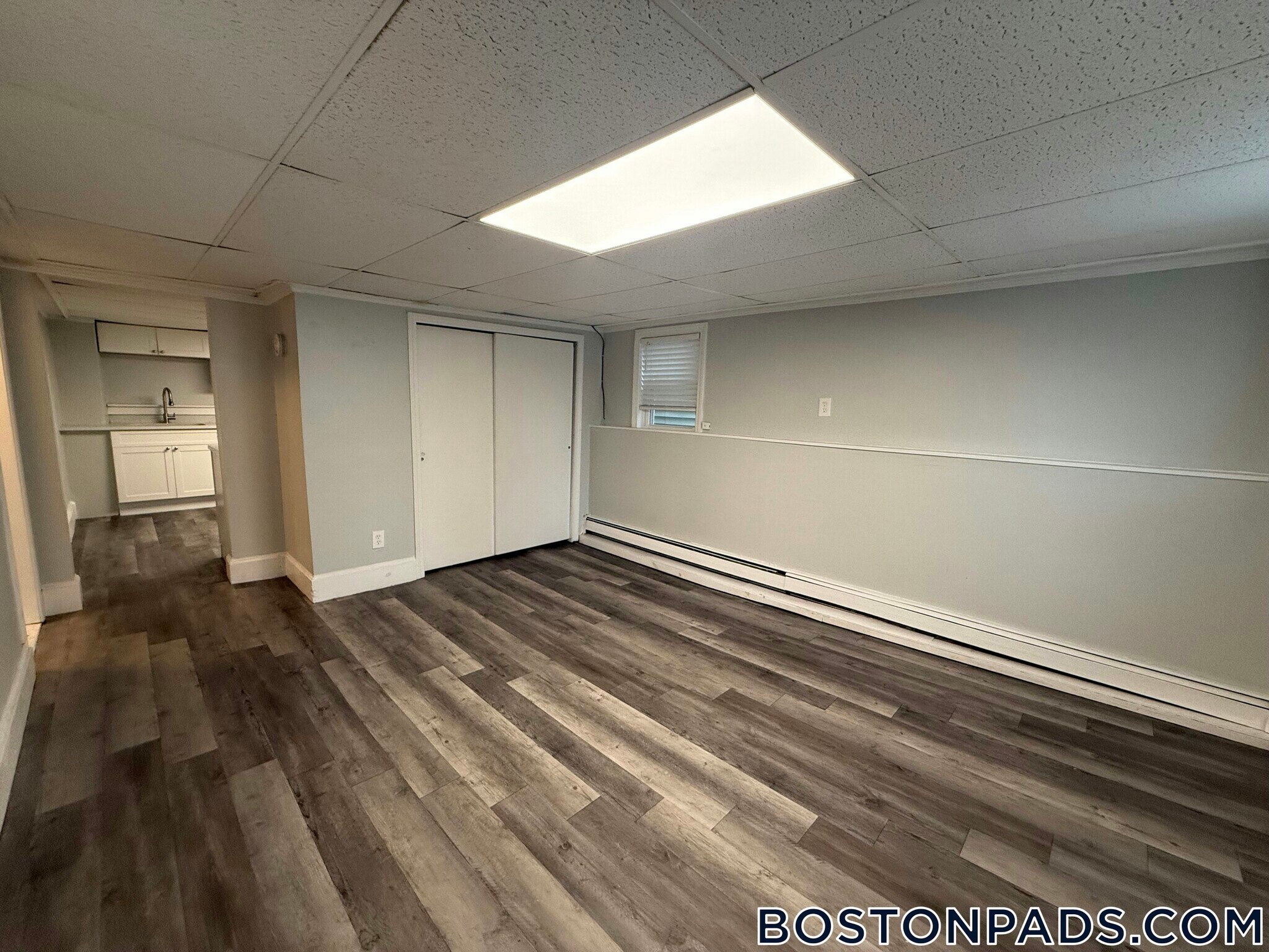 Building Photo - 126 Leyden St