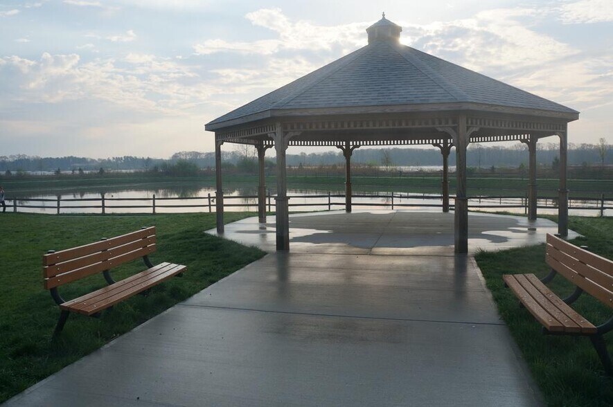 Gazebo - 154 Kyle Dr