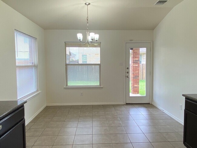 Building Photo - 3 BEDROOM, ACADEMY ISD