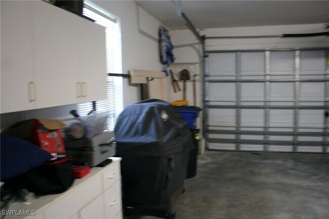 Building Photo - 2700 Via Presidio