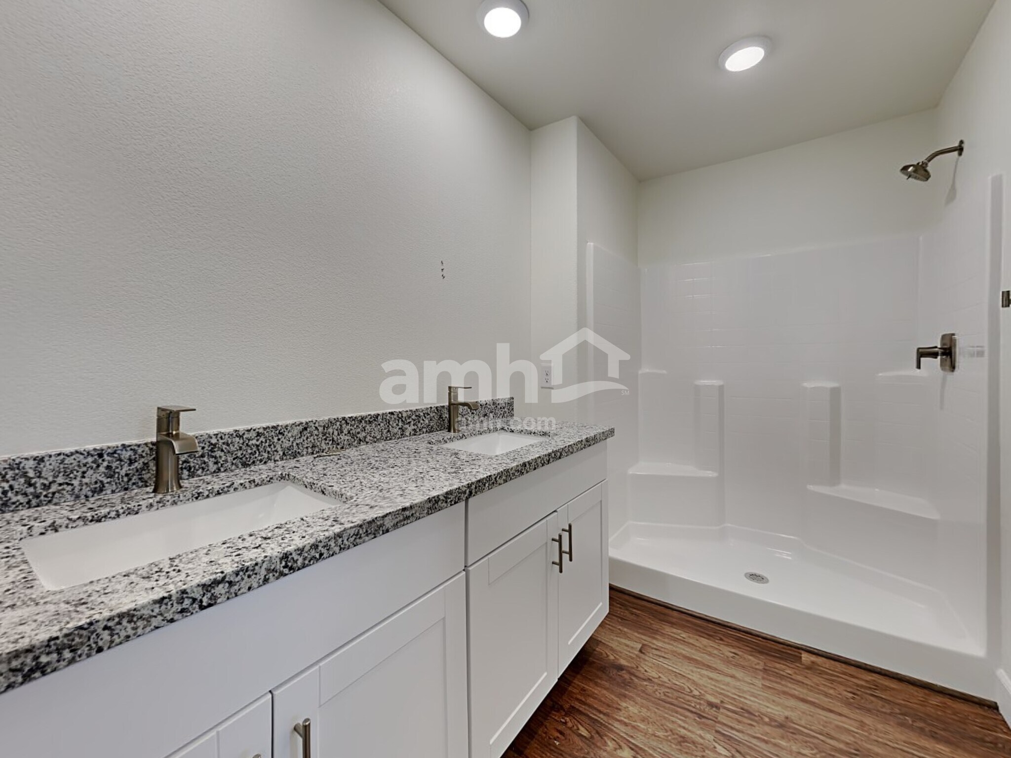 Building Photo - 72 Cabaletta Ln