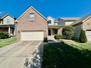 Building Photo - Large 4 Bed, 2.5 bath in Lexington!