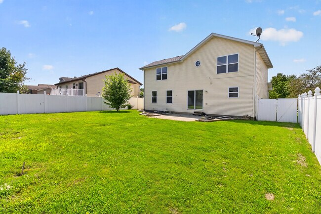 Building Photo - 12465 Shelby Pl
