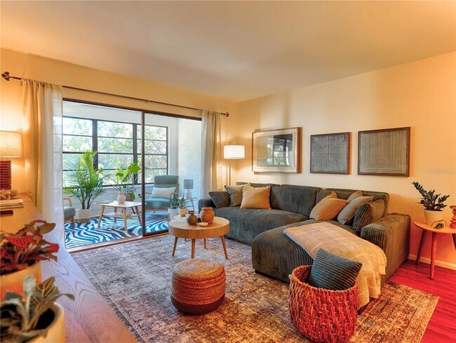 Building Photo - 322 Timber Lake Dr