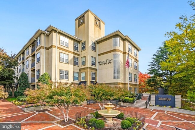 Building Photo - 11800 Old Georgetown Rd