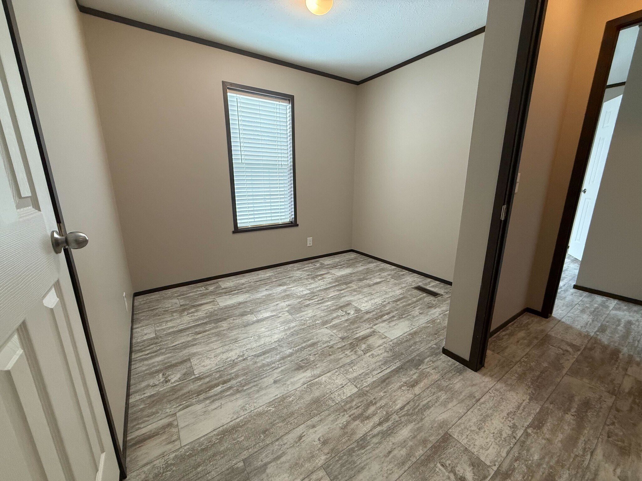 Building Photo - 11747 Cascade Cir