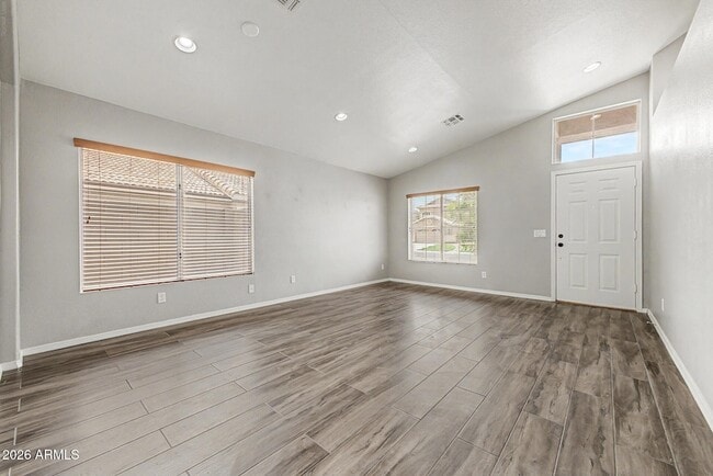 Building Photo - 308 W Liberty Ln
