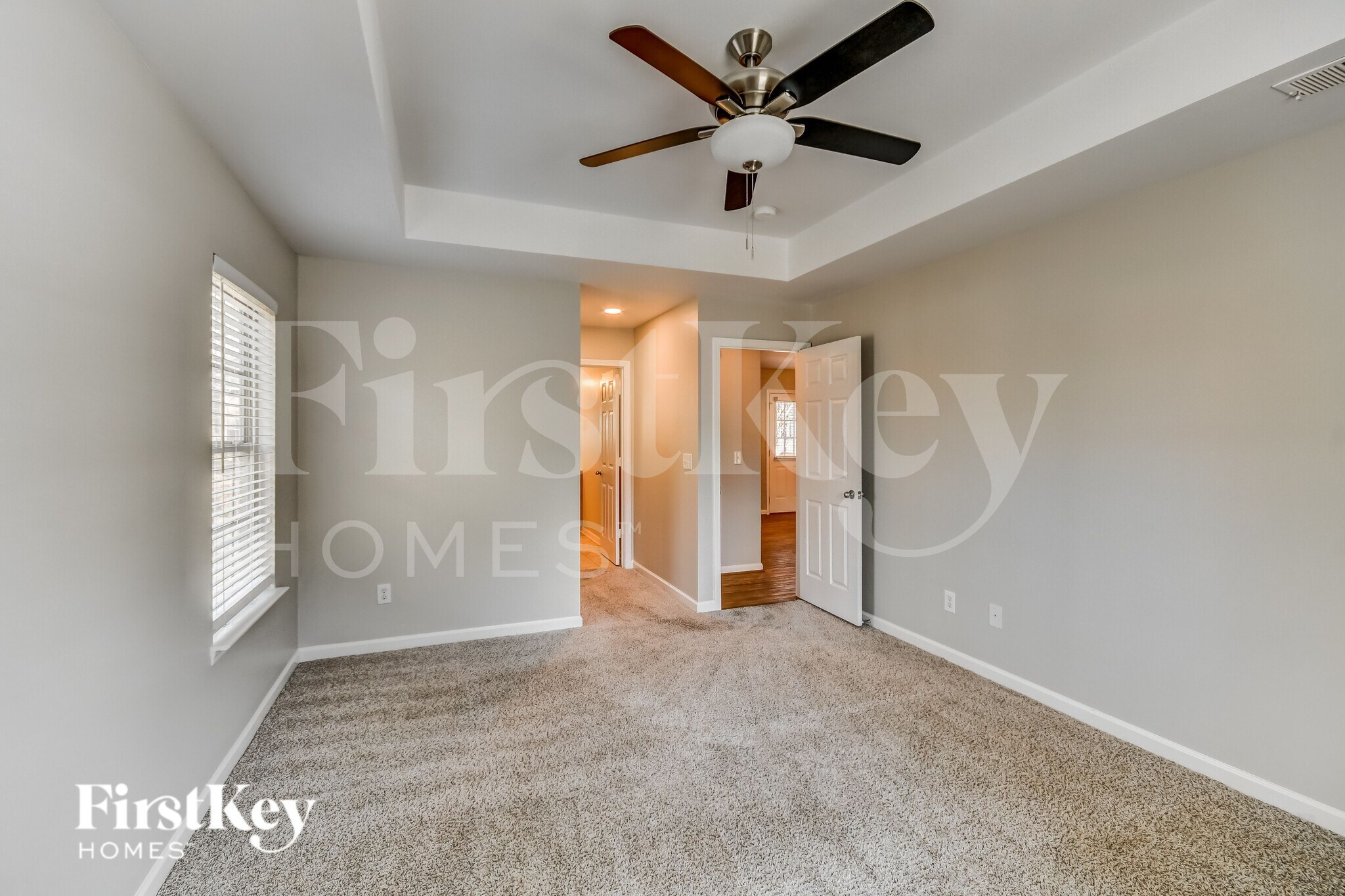 Building Photo - 290 Mill Rd