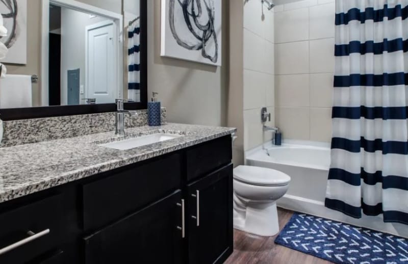 Building Photo - 165 Carriage Hills Blvd