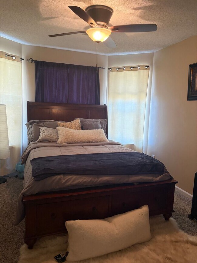 Building Photo - Highland Parkway