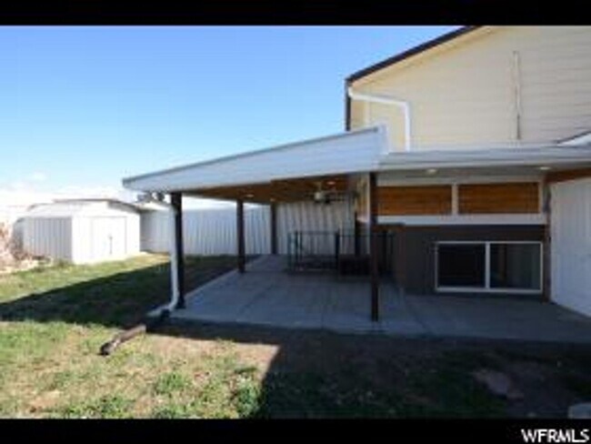 Building Photo - Beautifully Renovated Duplex in Salt Lake City