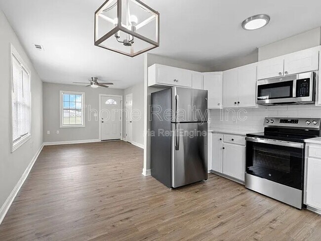 Building Photo - 2605 Shreve Rd