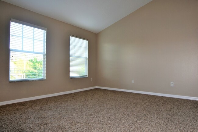 Building Photo - 11037 Black Swan Ct
