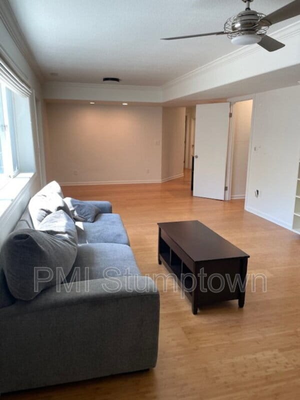 Building Photo - 11095 SE 92nd Ct