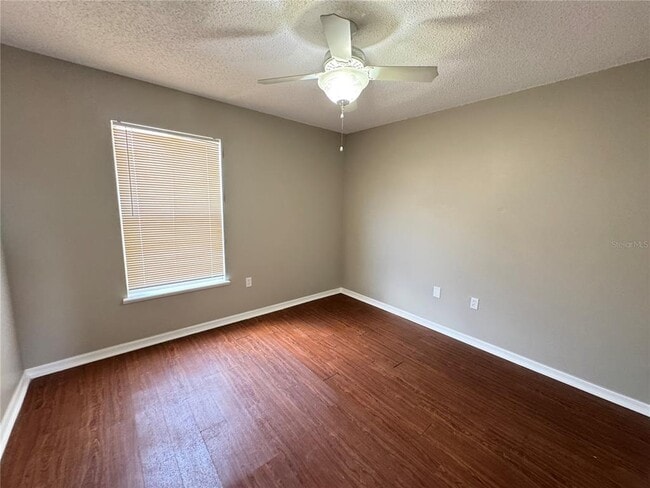 Building Photo - 10 Sawfish Ln